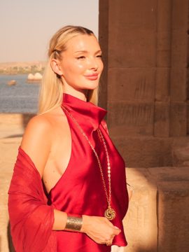 Sian Elizabeth, Host · Founder
